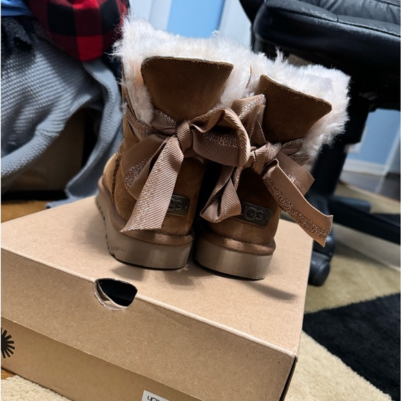 Ugg Boots - Picture 2 of 4